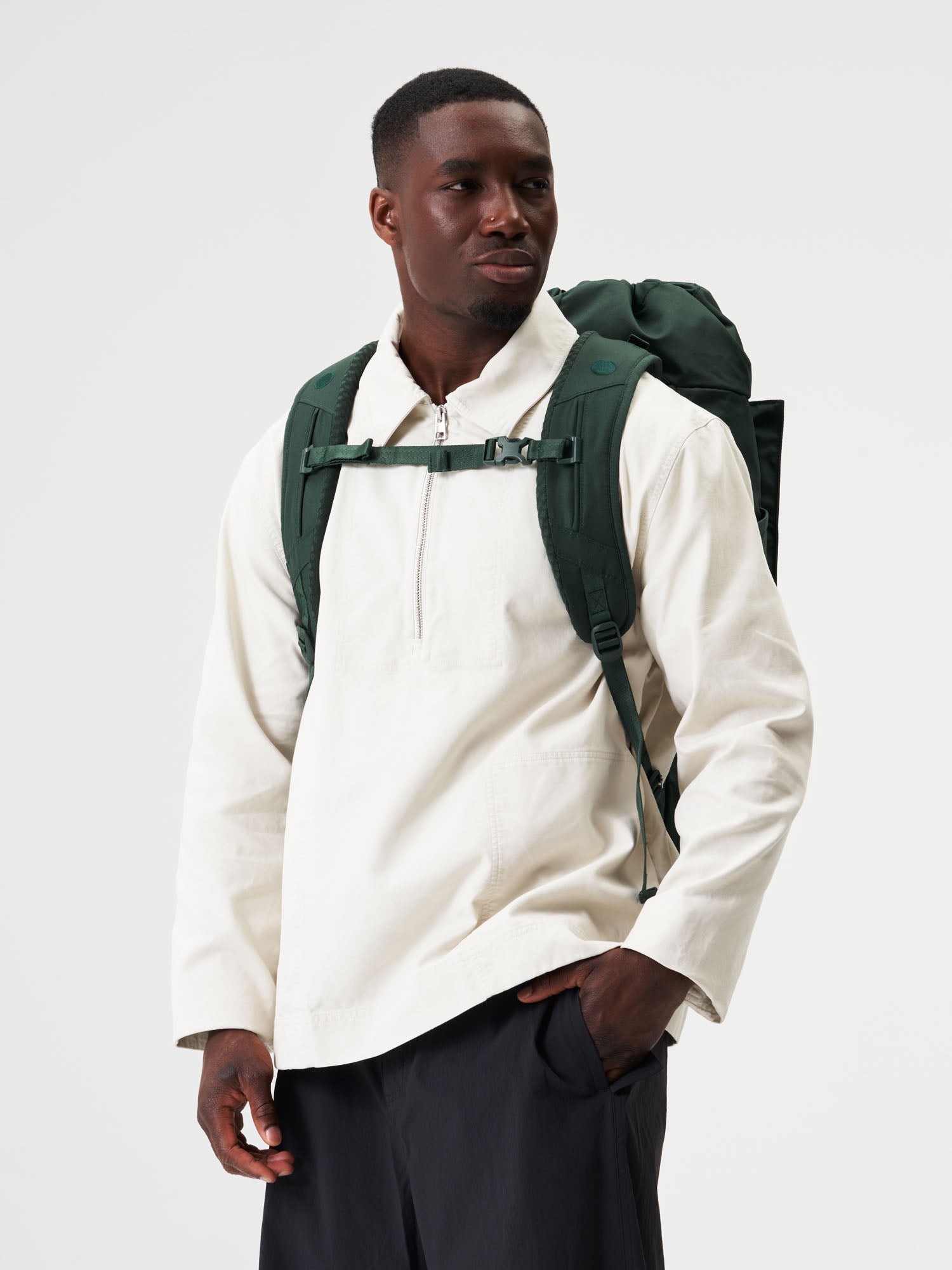 pinqponq-Blok-Large-Cosmo-Green-model-back