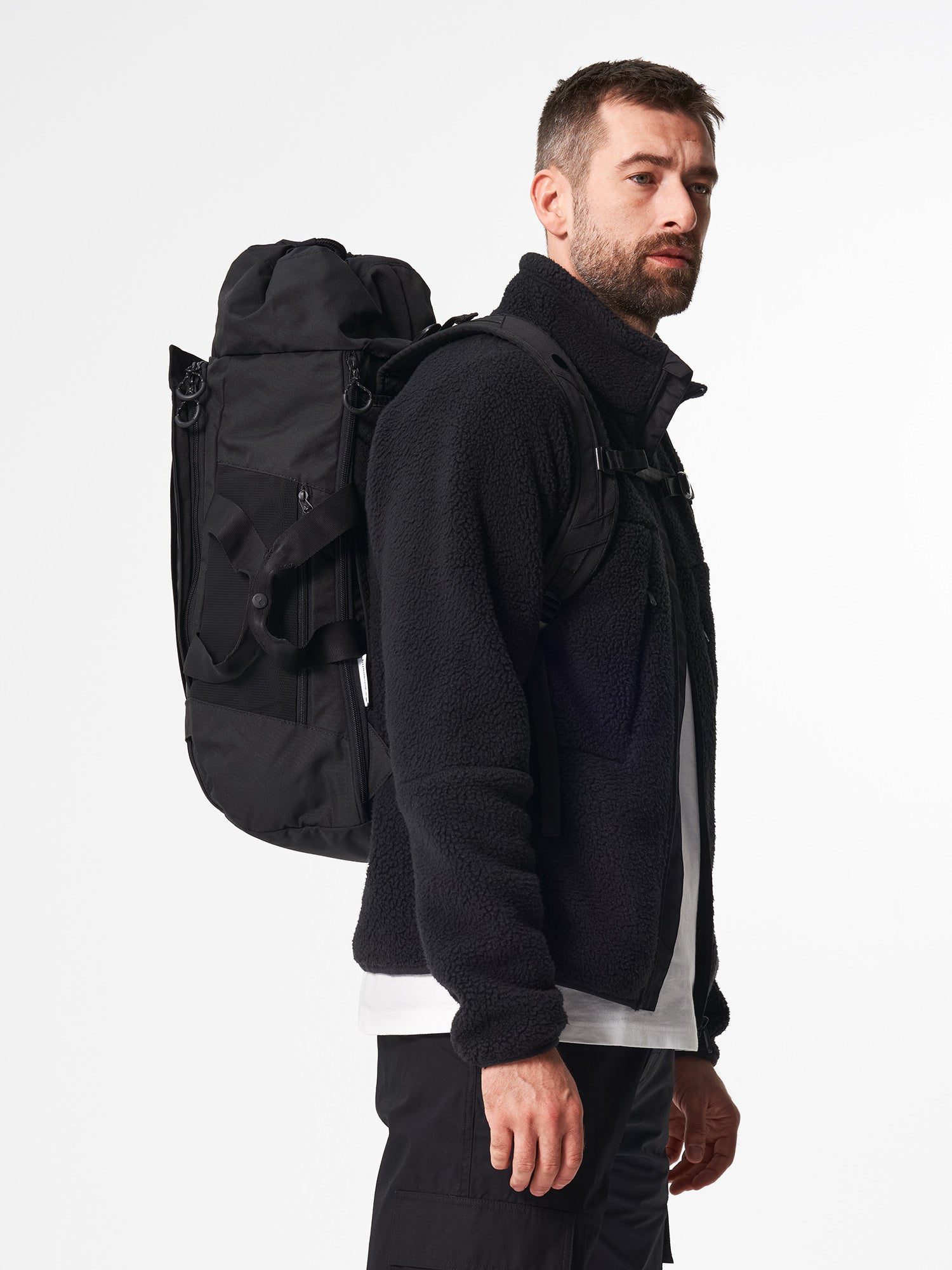 pinqponq-backpack-blok-large-rooted-black-model-side
