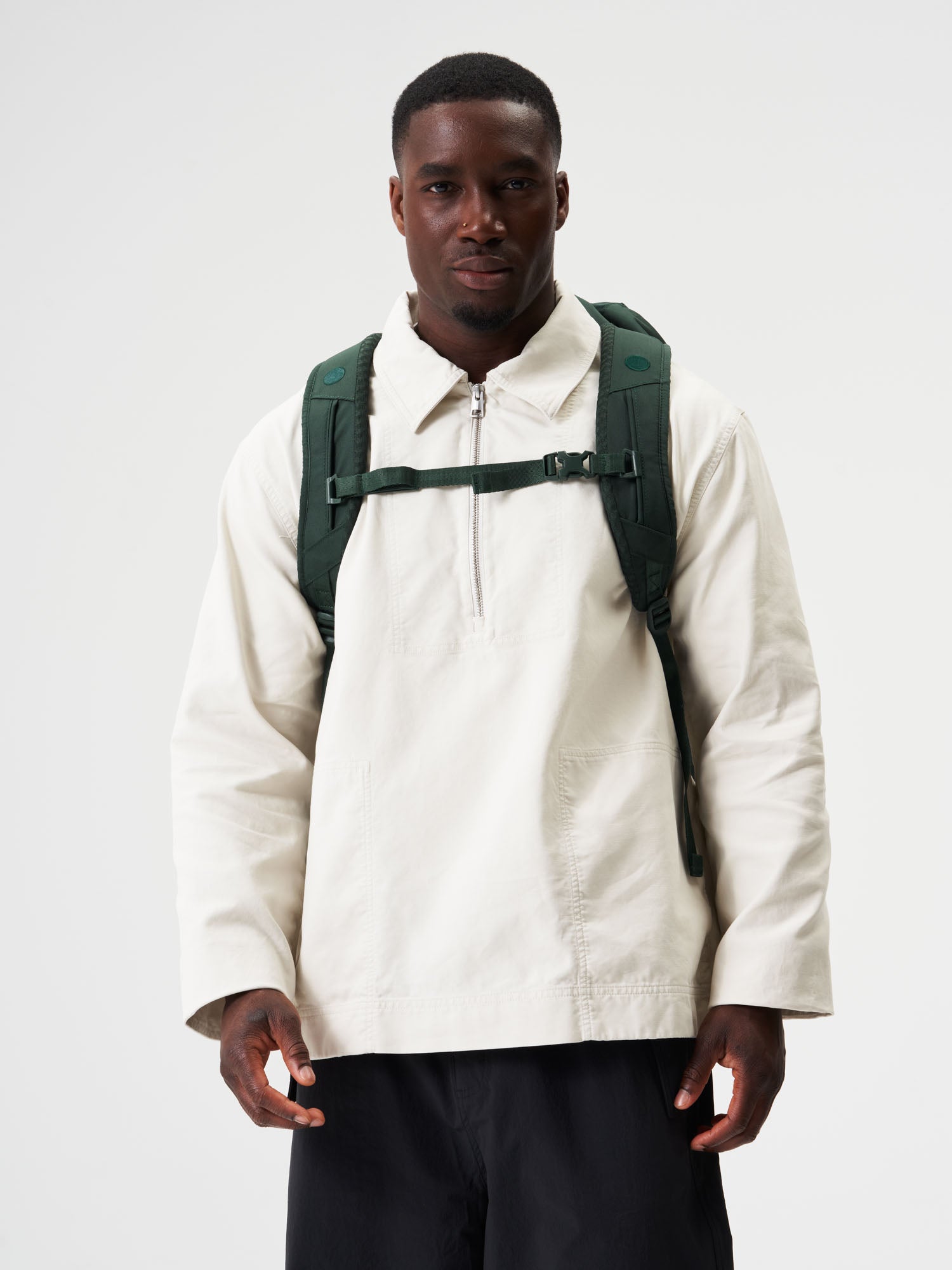 pinqponq-Blok-Medium-Cosmo-Green-model-front