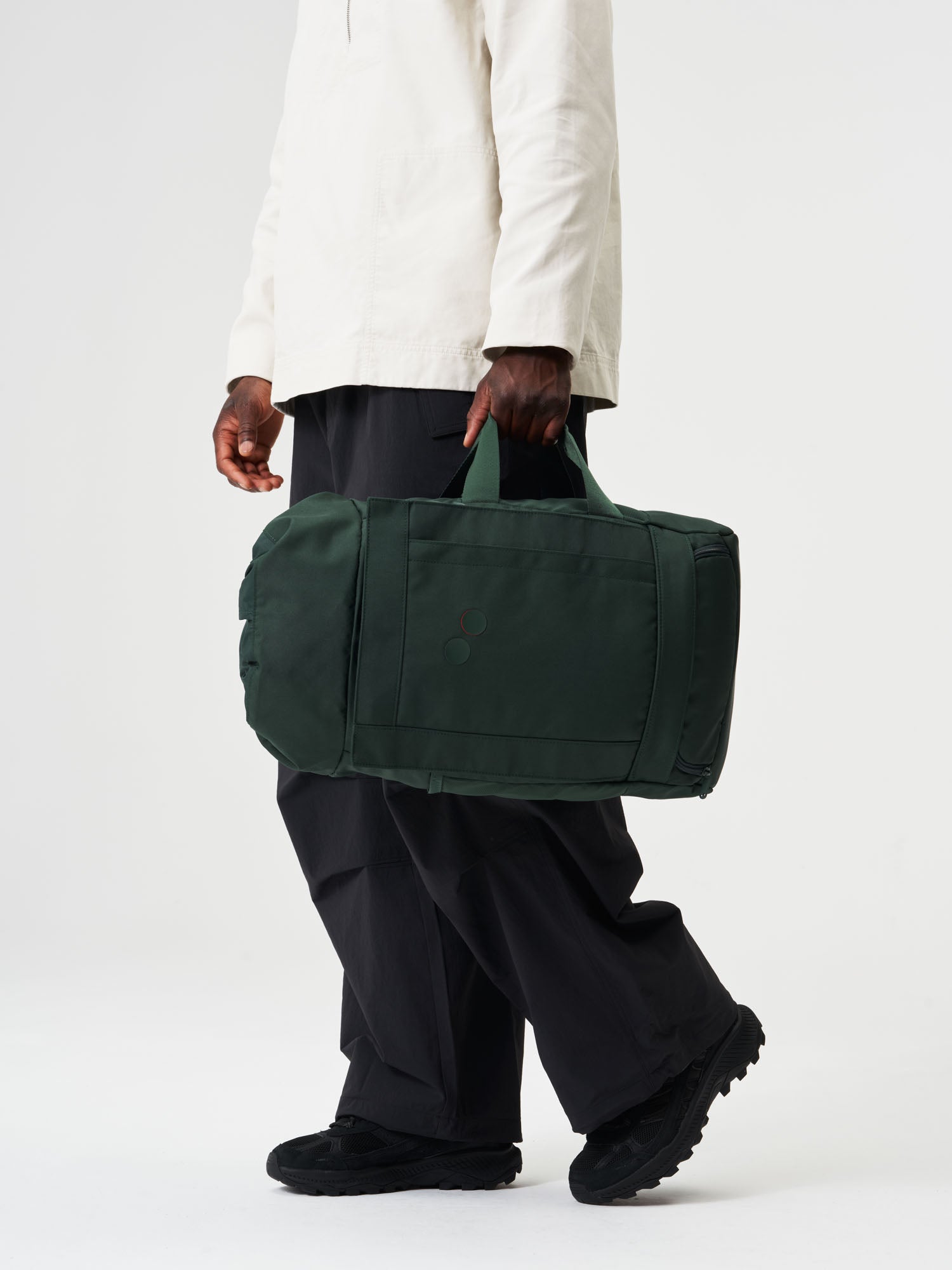 pinqponq-Blok-Medium-Cosmo-Green-model-front