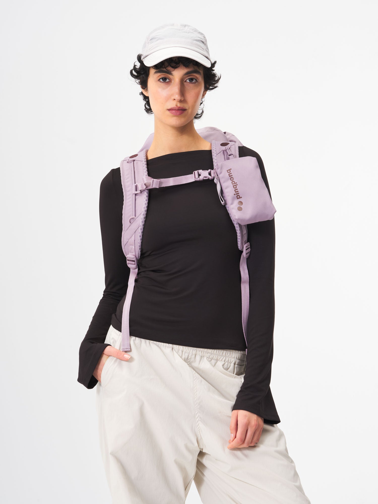 pinqponq-Blok-Medium-Construct-Lilac-model-female-back