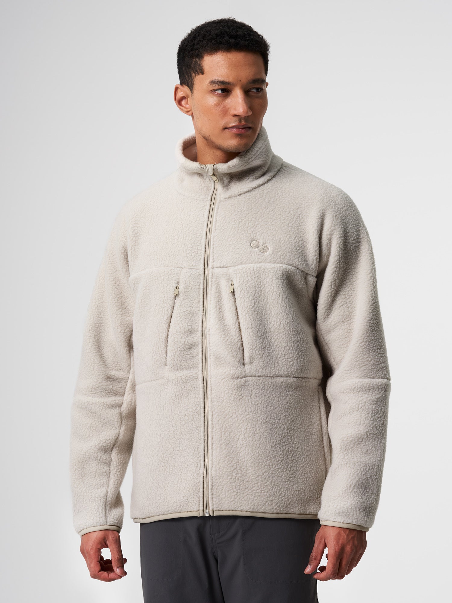 pinqponq-Fleece-Jacket-Men-Cliff-Beige-model-front
