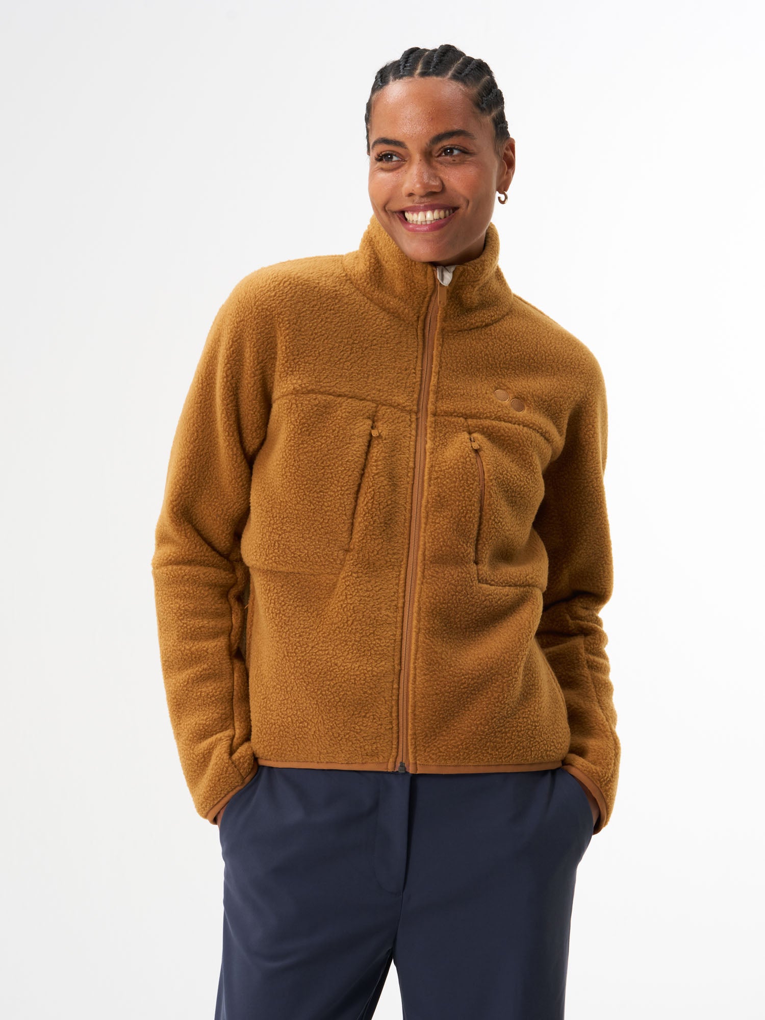 pinqponq-Fleece-Jacket-Women-Ginger-Biscuit-model-front