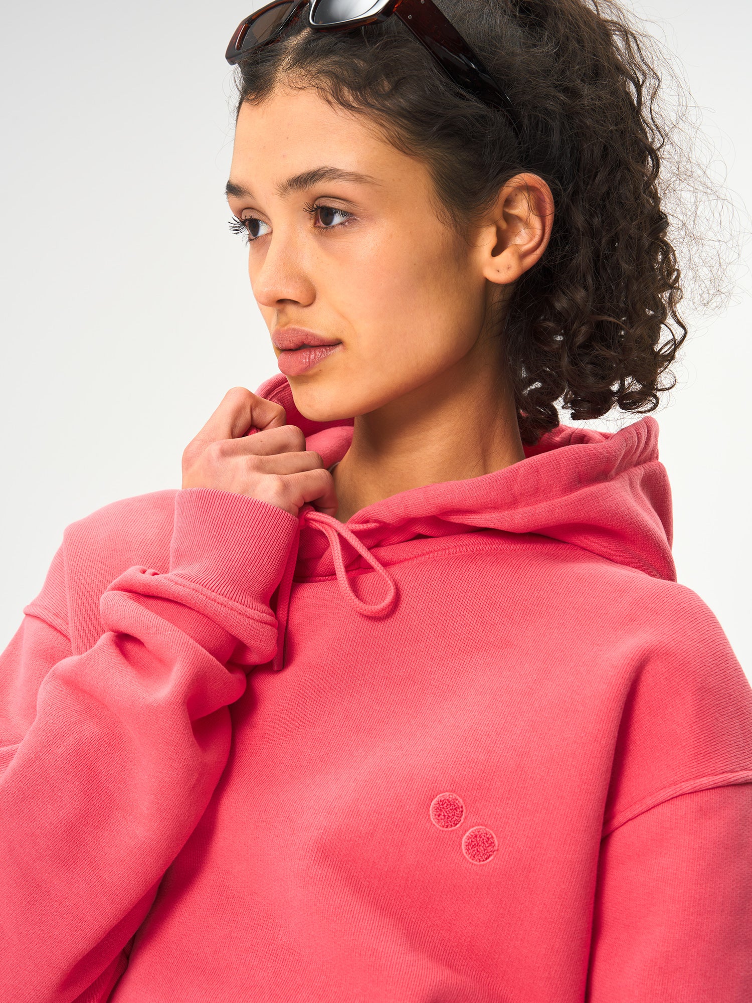 pinqponq-Hoodie-Unisex-Watermelon-Pink-model-front-detail