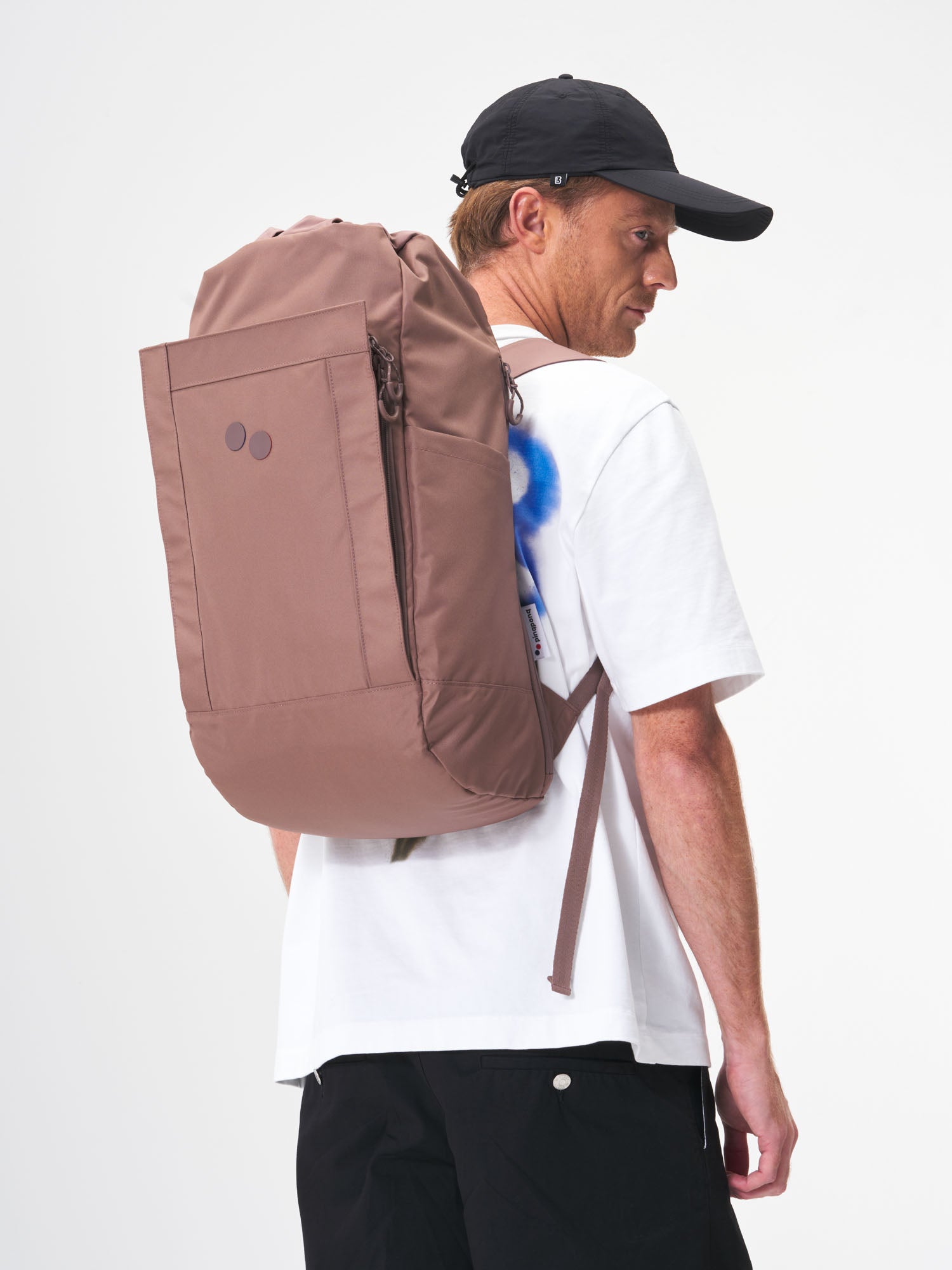 pinqponq-Kalm-Dusted-Mauve-model-front