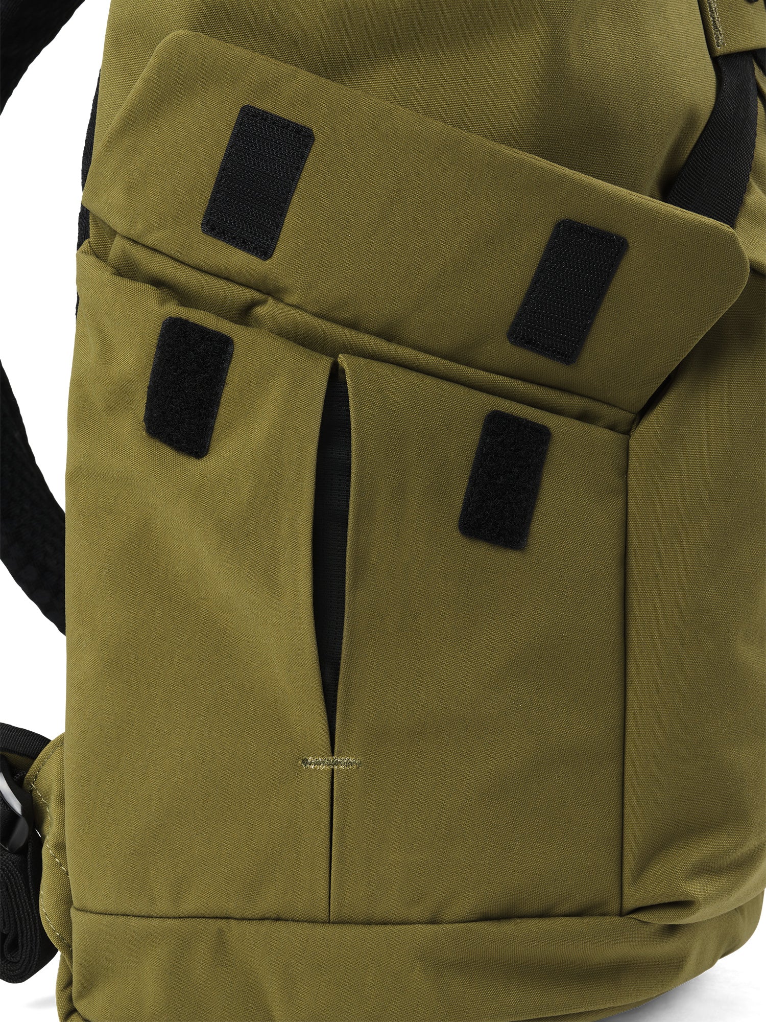 pinqponq-Kross-Solid-Olive-details