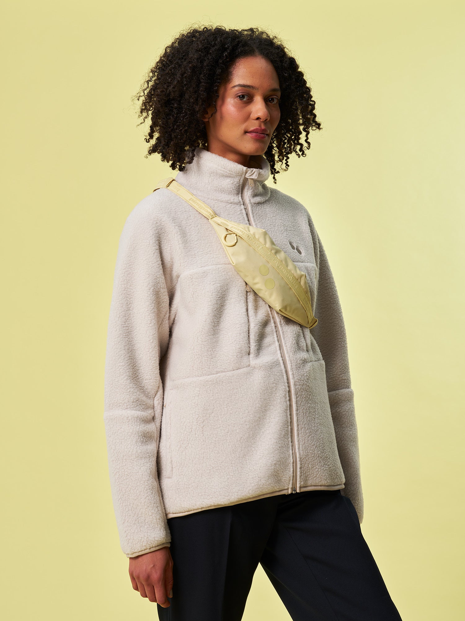 pinqponq-Nik-Buttercream-Yellow-model-front