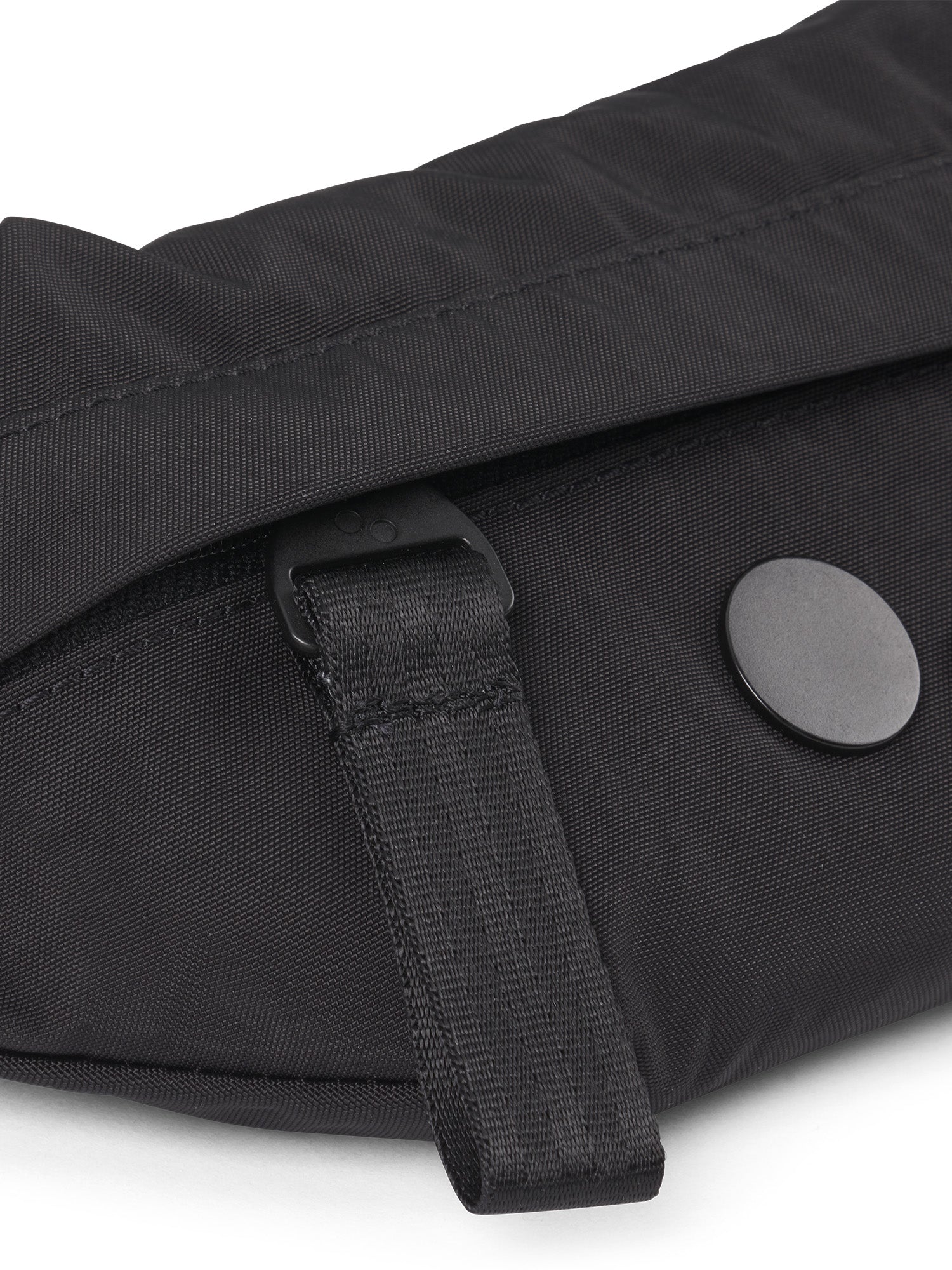 pinqponq-Nik-Crinkle-Black-detail