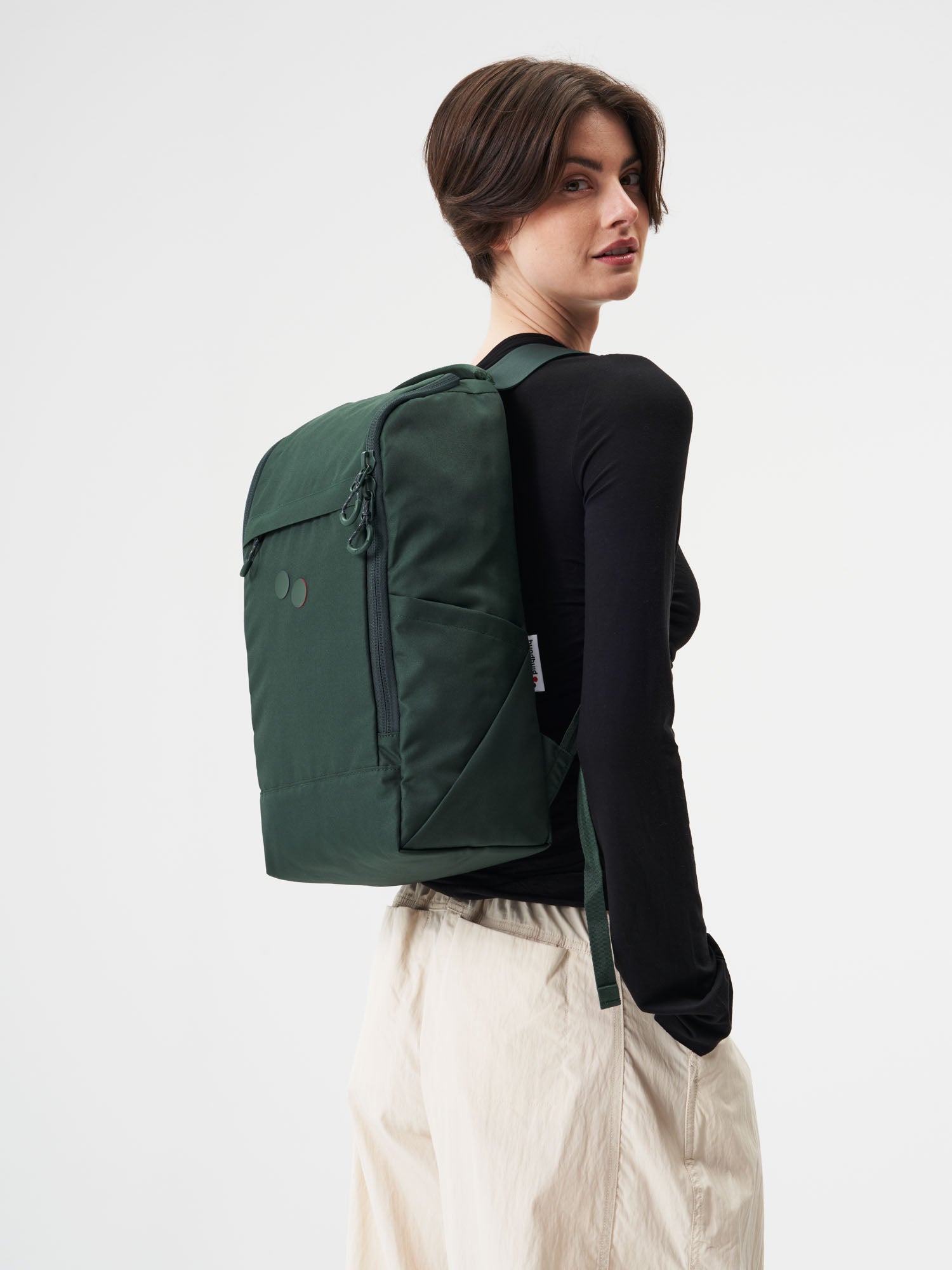 pinqponq-Purik-Cosmo-Green-model-front