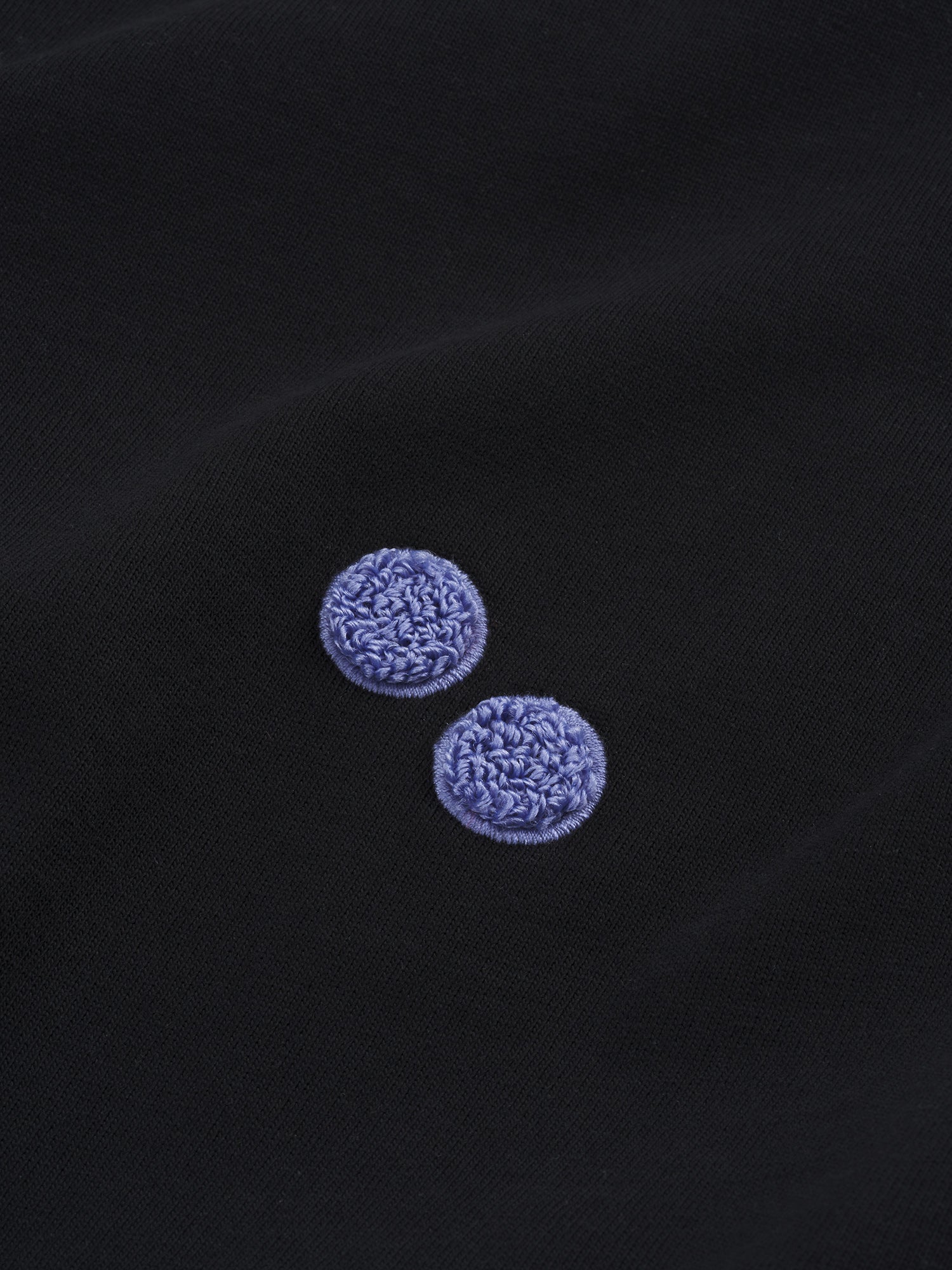 pinqponq-Tshirt-Cotton-Graphic-Men-Black-Frottee-Pool-closeup-detail