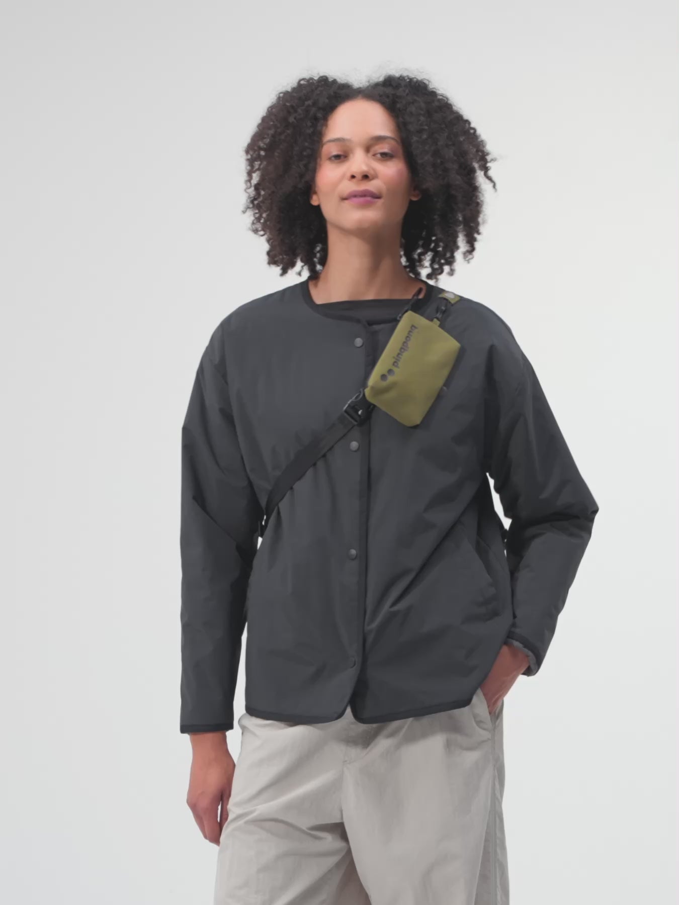 pinqponq-Aksel-Solid-Olive-video