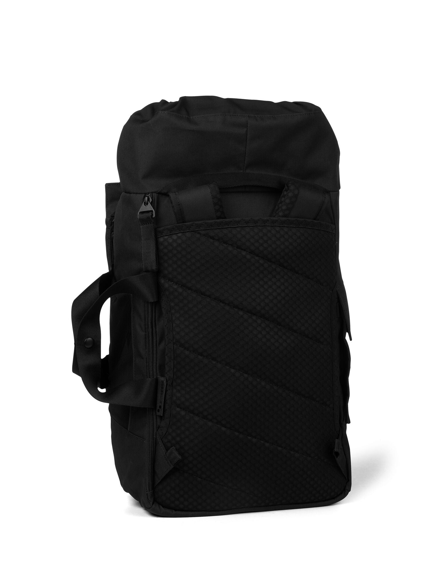 pinqponq-backpack-blok-medium-construct-black-detail