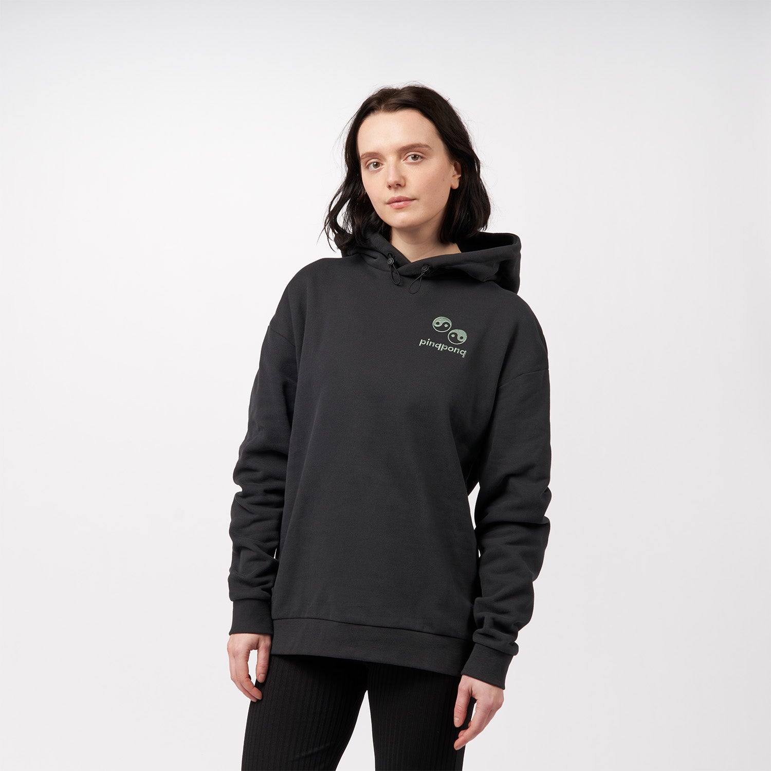 pinqponq-Hoodie-Peat-Black-Yin-Yang-model-front