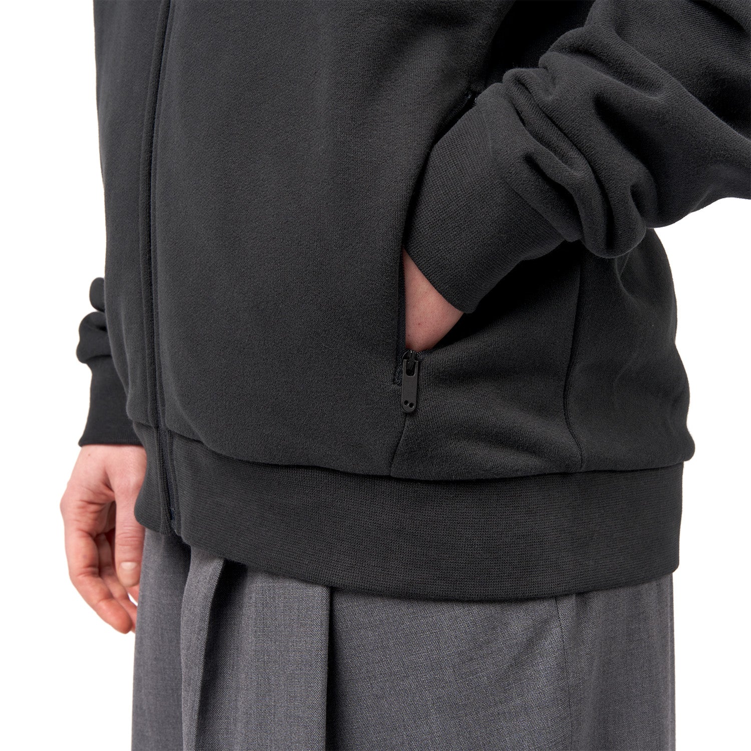 pinqponq-Zipped-Hoodie-Peat-Black-unisex-detail