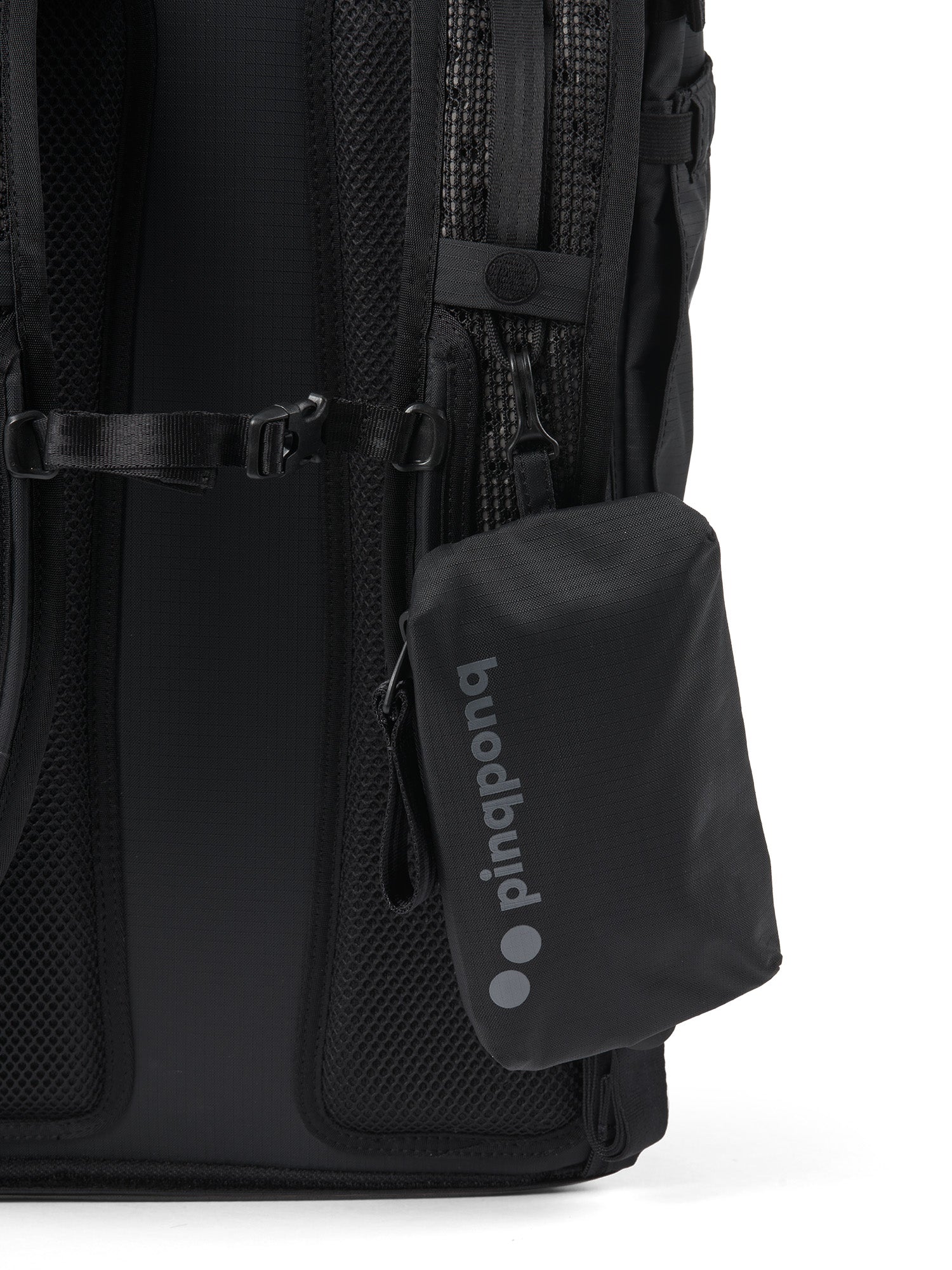 pinqponq-Komut-Medium-Bike-Pure-Black-closeup-details