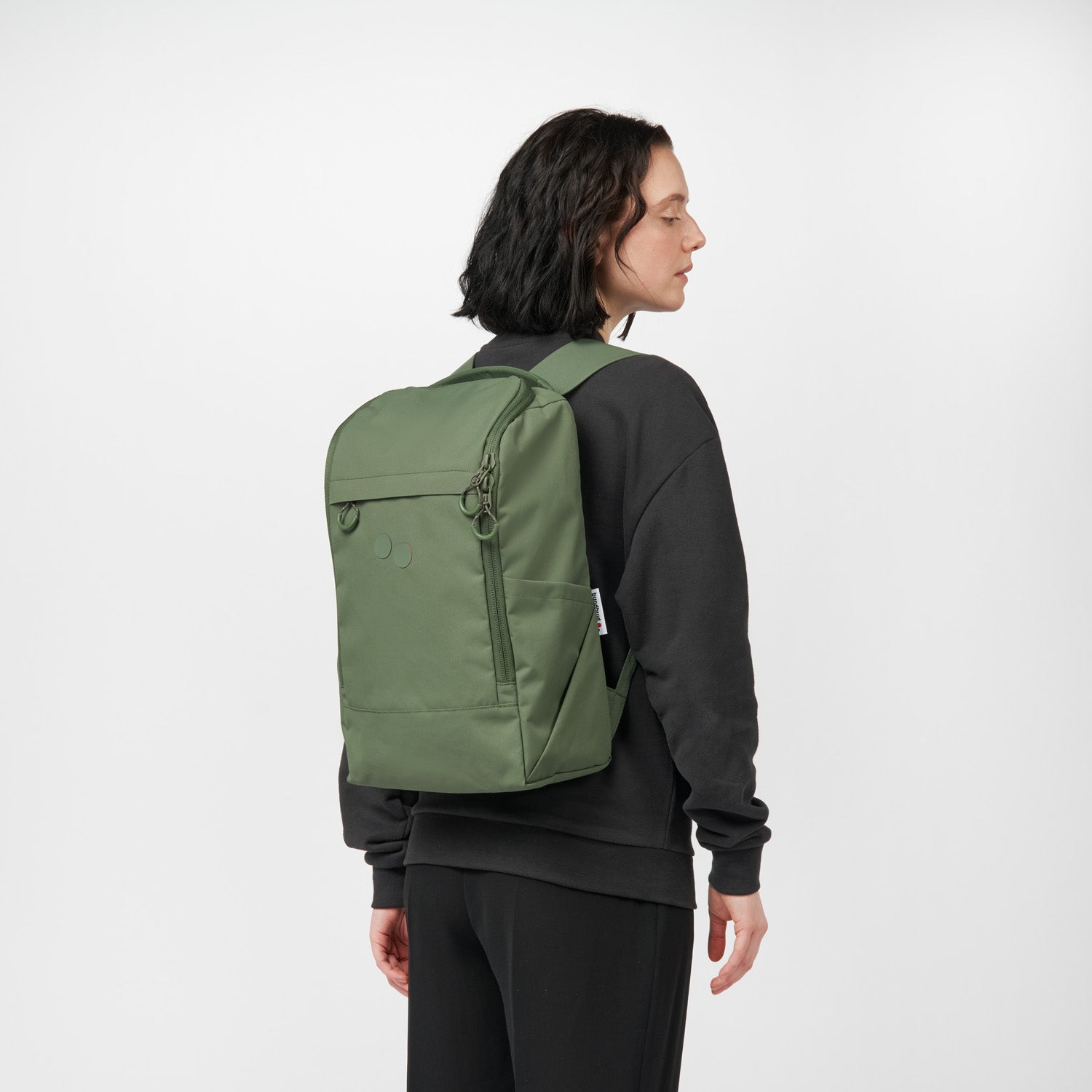 pinqponq-backpack-Purik-Forester-Olive-model-front