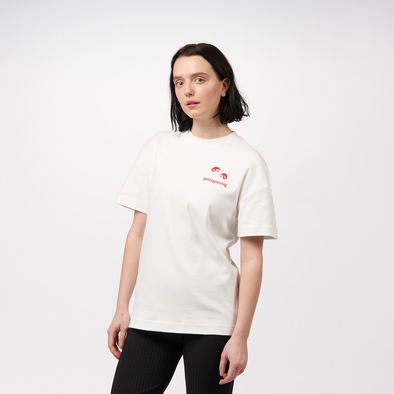 pinqponq-T-Shirt-Unisex-Dandelion-White-Yin-Yang-unisex-model-front