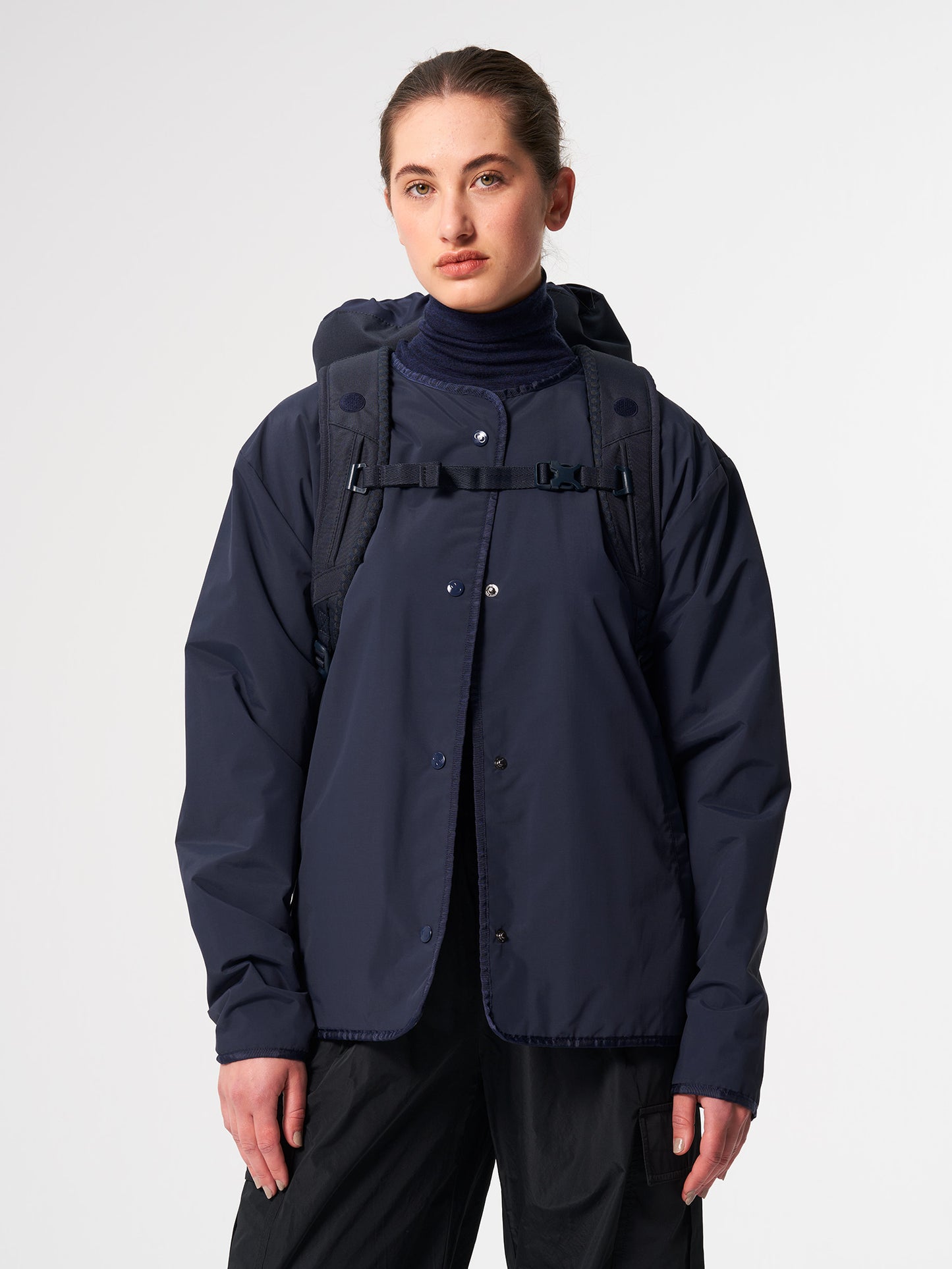 pinqponq-Blok-Medium-Fjord-Navy-model-front
