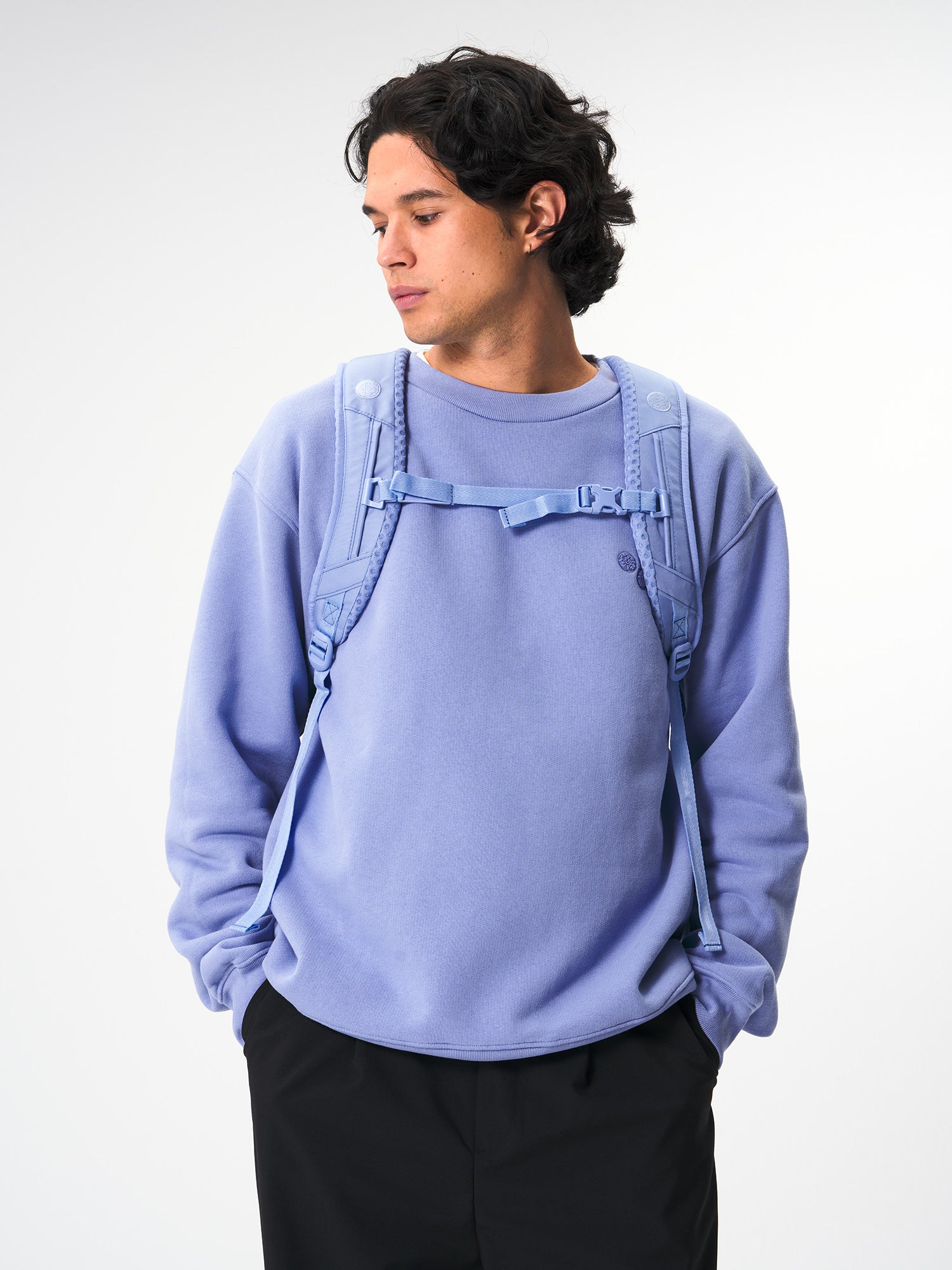 pinqponq-Blok-Medium-Pool-Blue-model-back