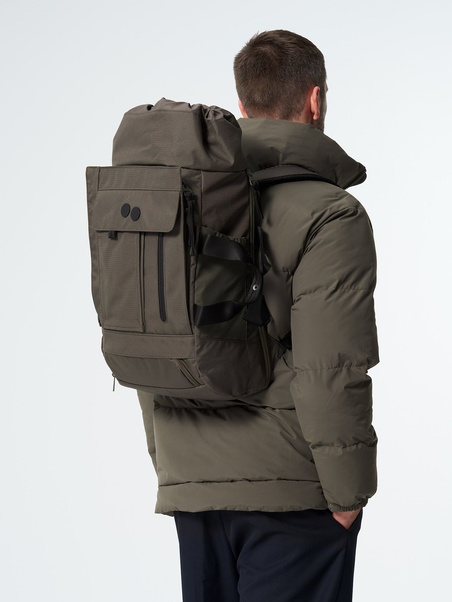 pinqponq-Blok-Medium-Construct-Brown-model-back