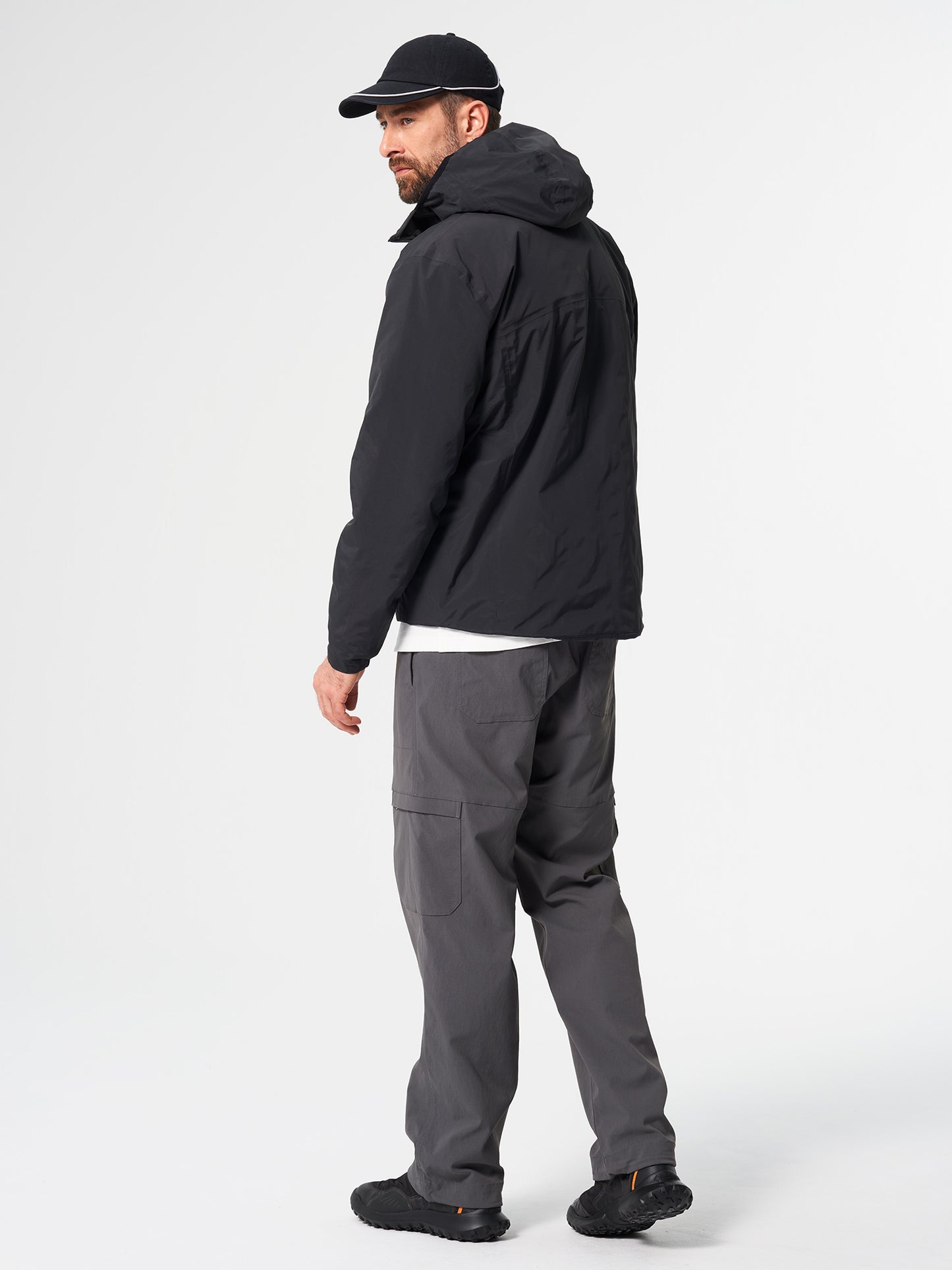 pinqponq-Hoodie-Jacket-Men-Peat-Black-model-back