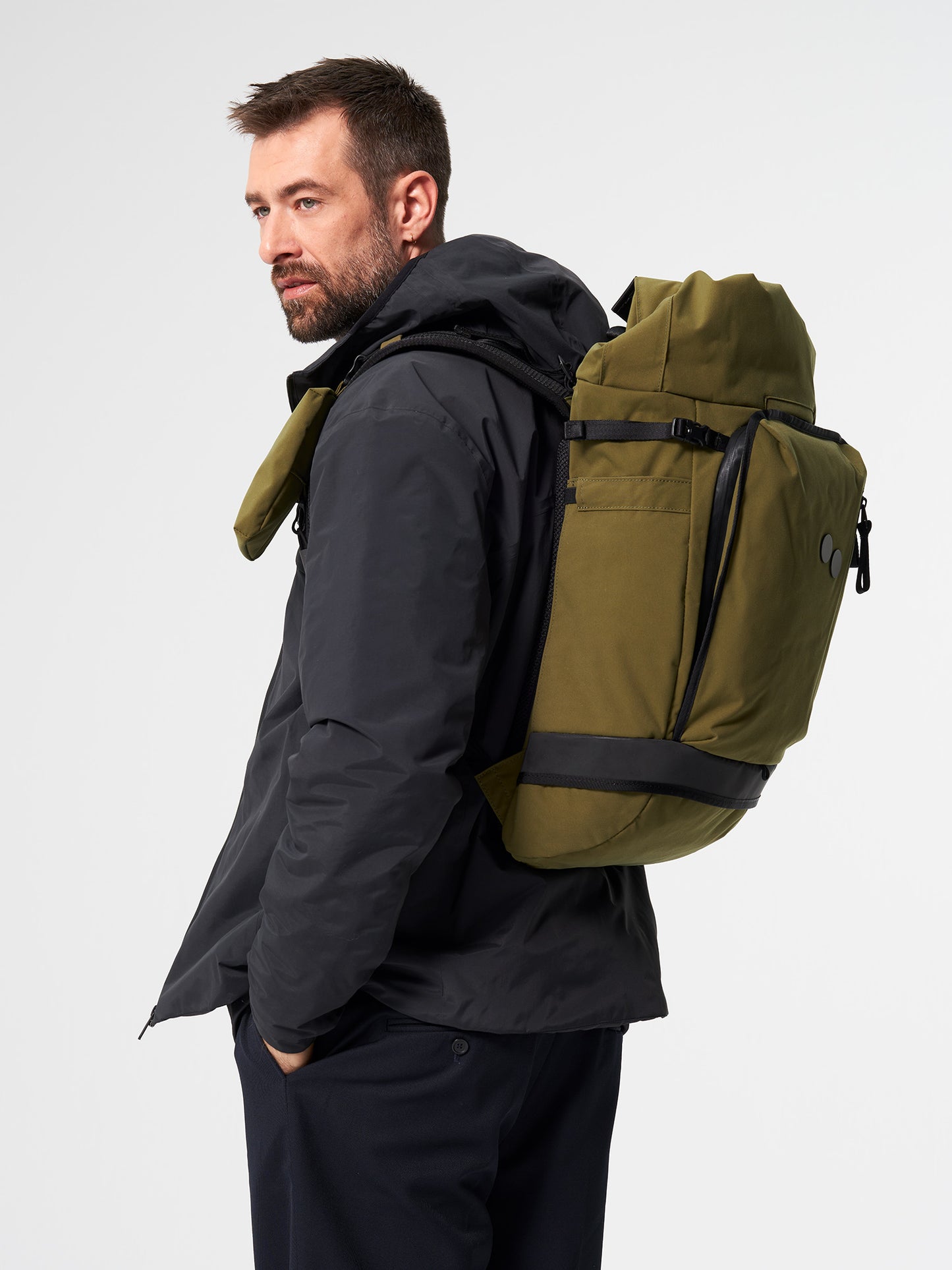 pinqponq-Komut-Medium-Solid-Olive-model-side