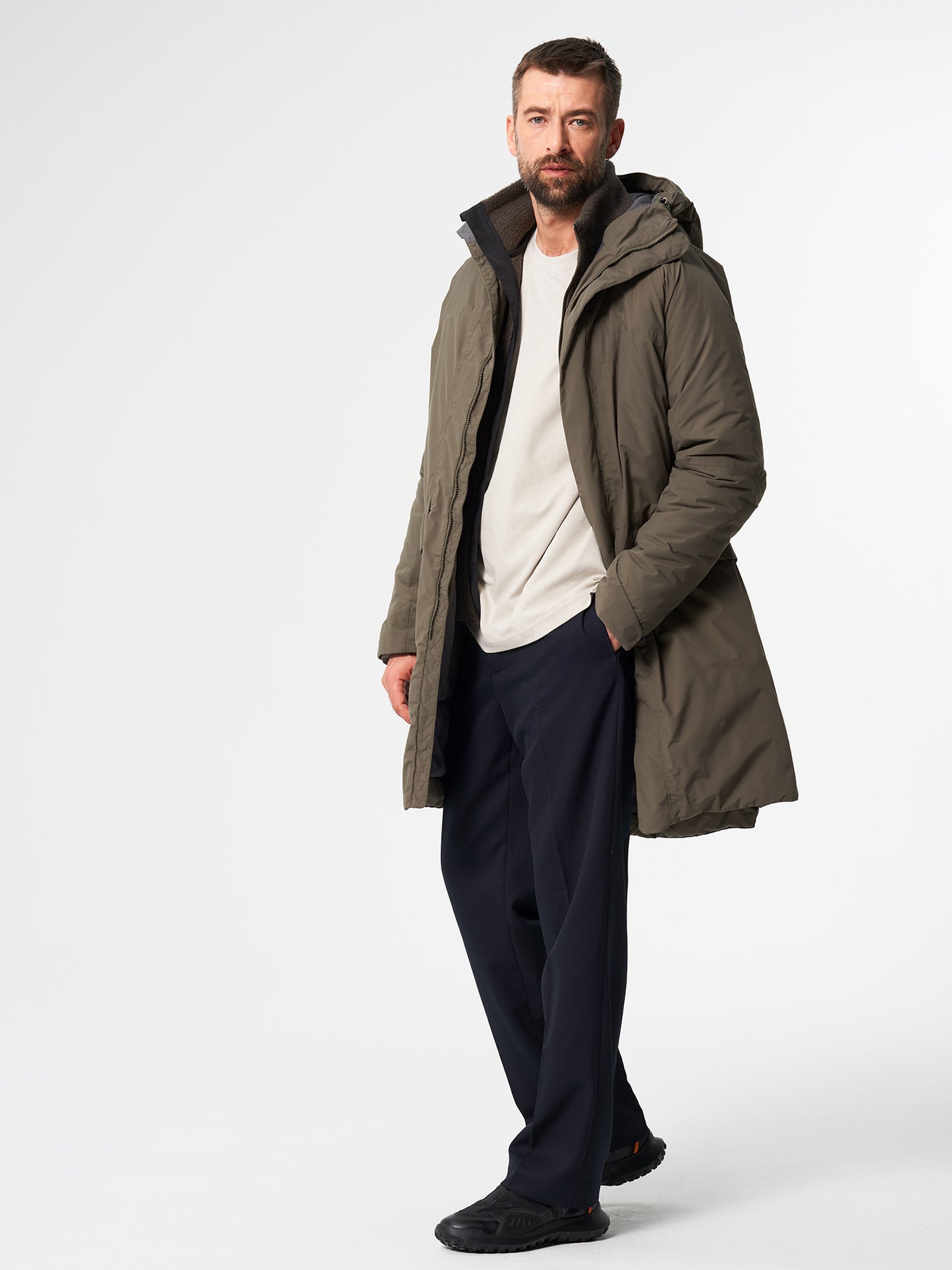 pinqponq-Parka-Unisex-Coffee-Brown-model-front