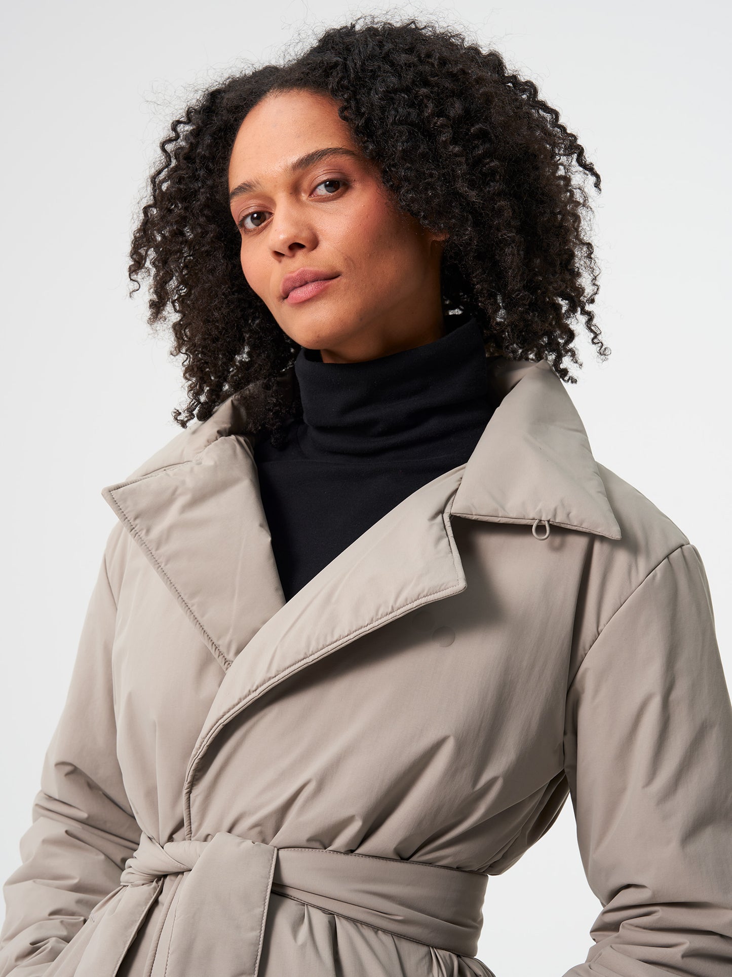 pinqponq-Padded-Trench-Coat-Cement-Taupe-model-front-detail