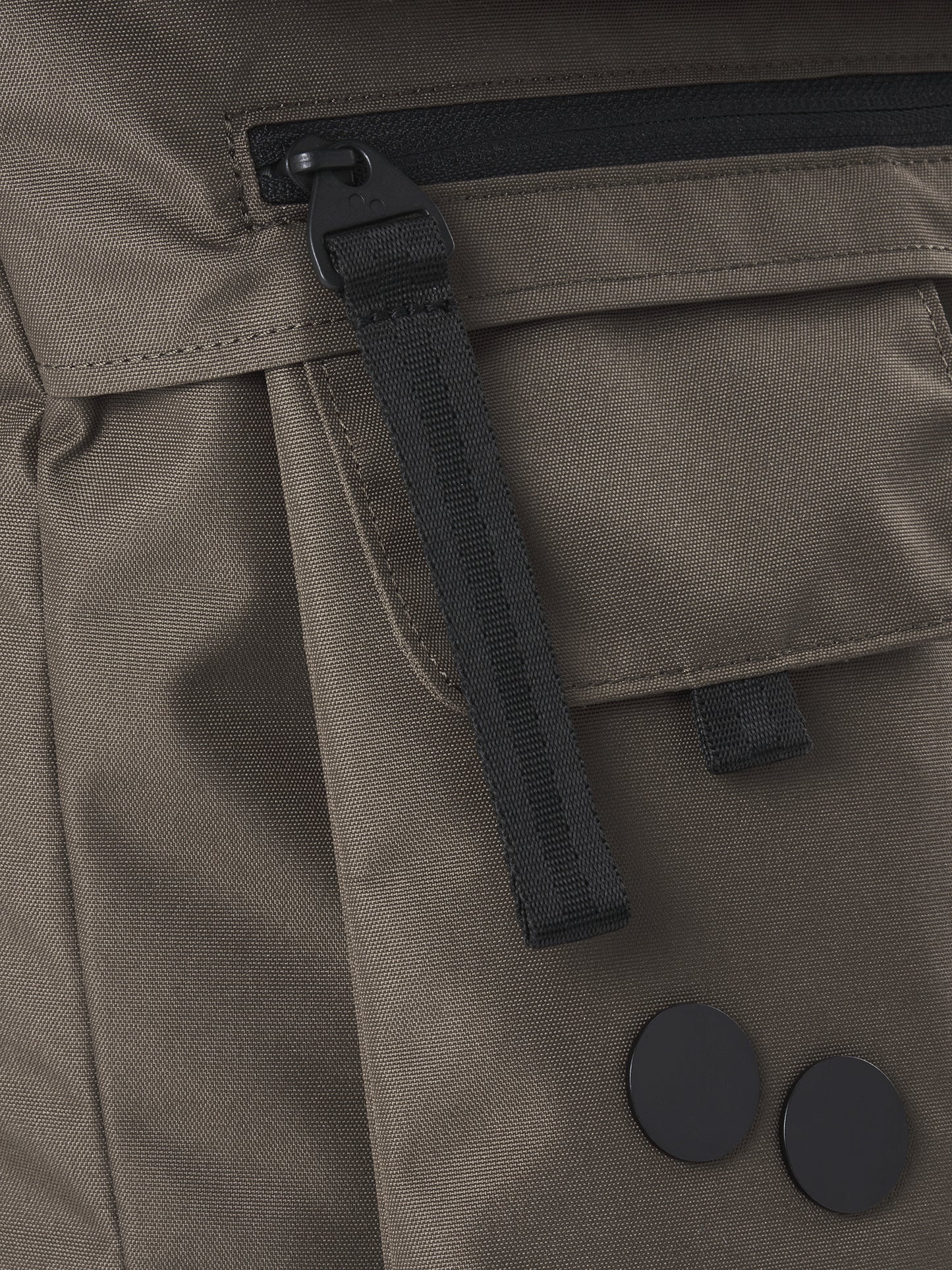 pinqponq-Klak-Construct-Brown-material