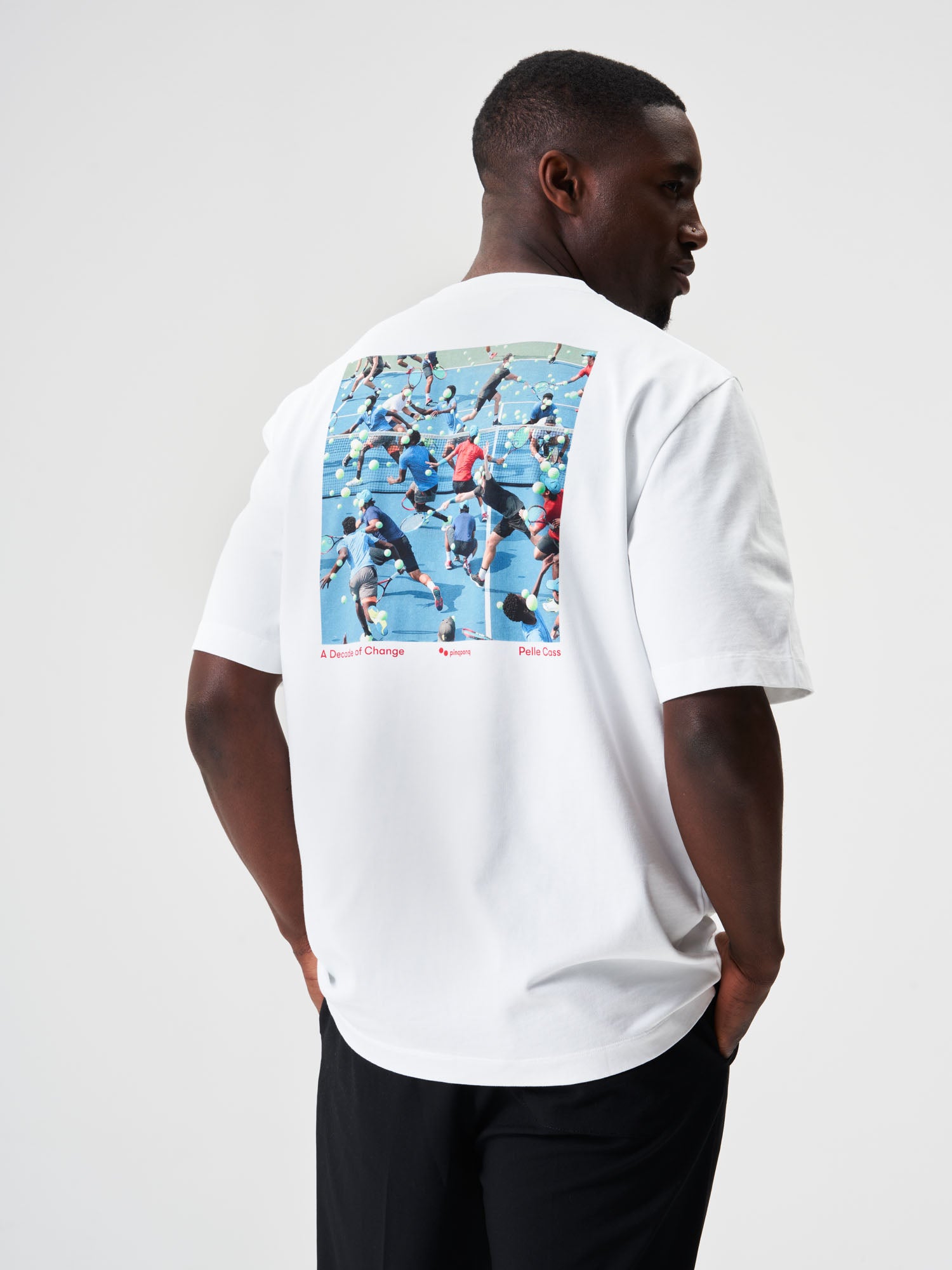 pinqponq-T-Shirt-Graphic-Men-Dandelion-White-Pelle-Cass-Tennis-model-back