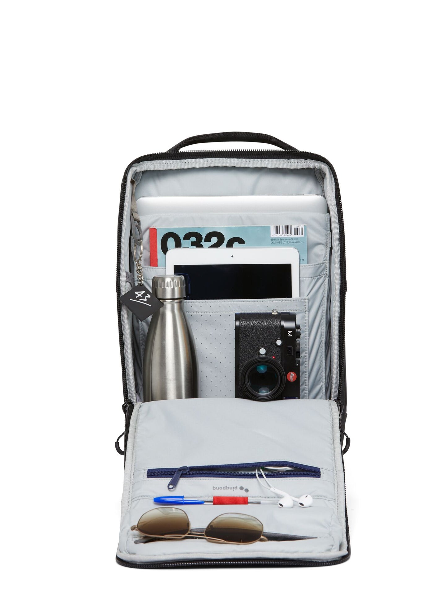 pinqponq-backpack-cubik-medium-rooted-black-open
