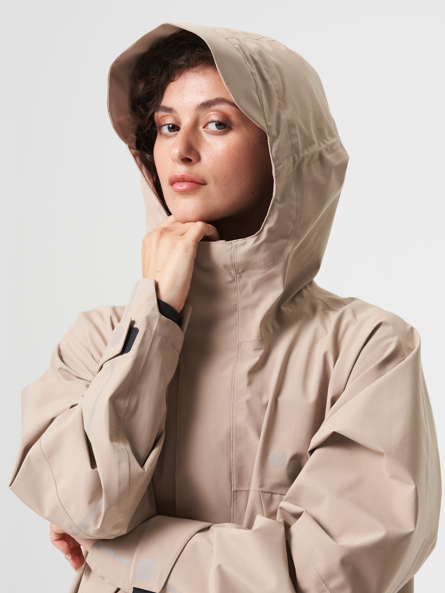 Aestech Rain Parka: Stylish and functional protection from wind