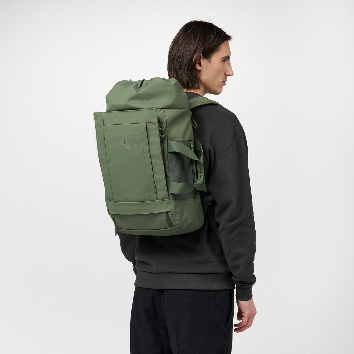 pinqponq-backpack-Blok-Medium-Forester-Olive-model-front