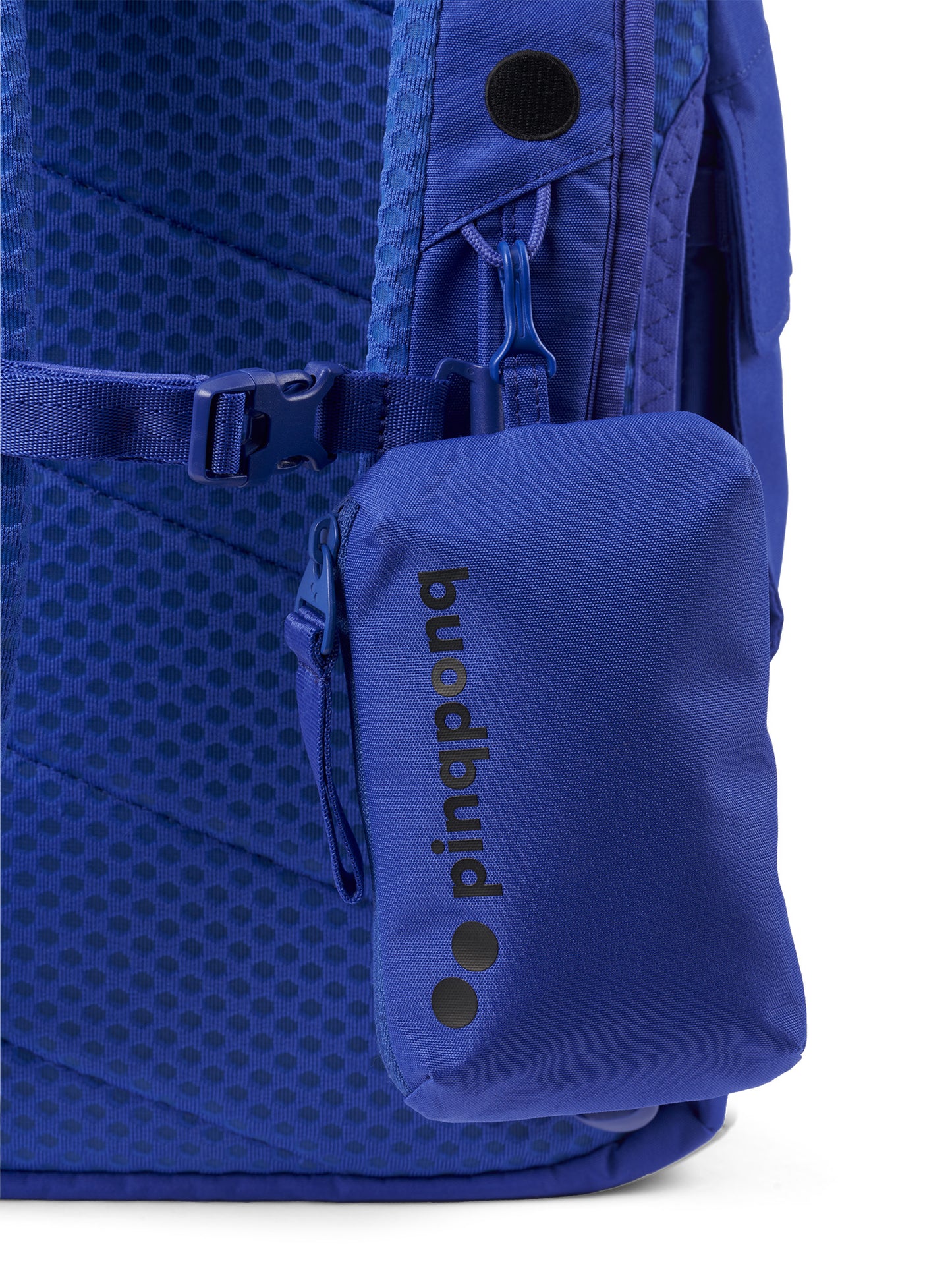 pinqponq-Blok-Medium-Construct-Poppy-Blue-closeup-detail