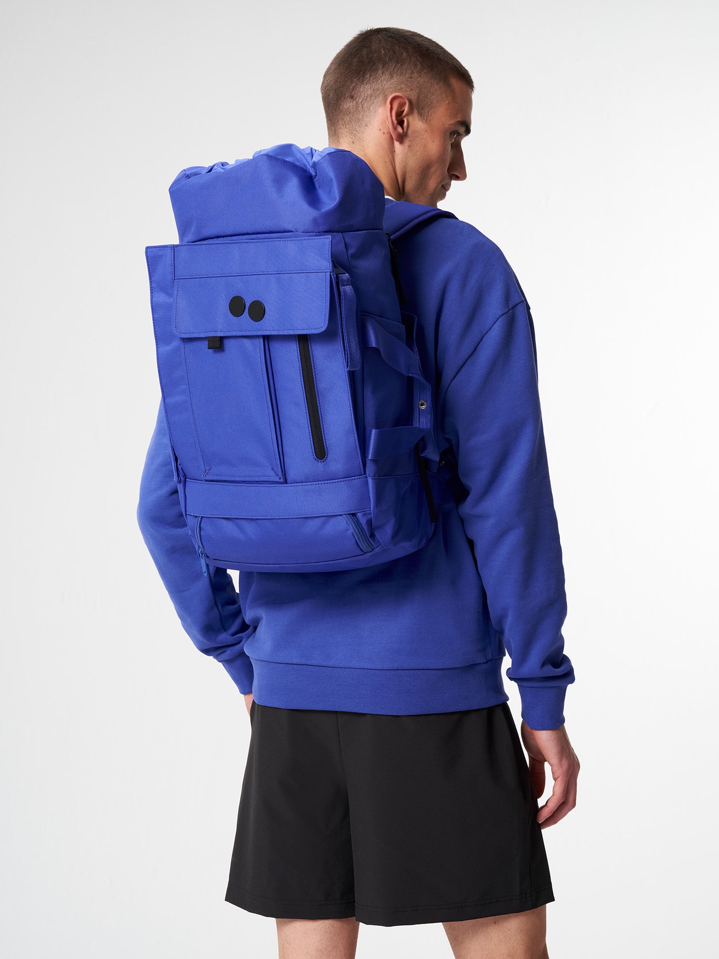 pinqponq-Blok-Medium-Construct-Poppy-Blue-model-back