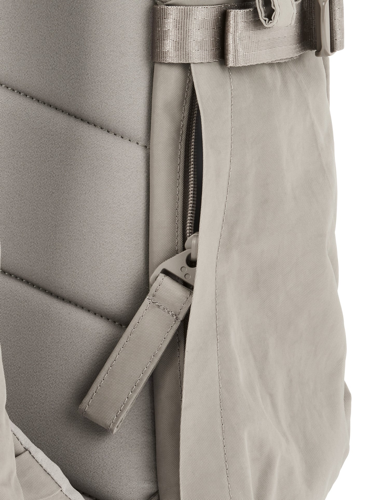 pinqponq-backpack-Blok-Large-Crinkle-Taupe-material
