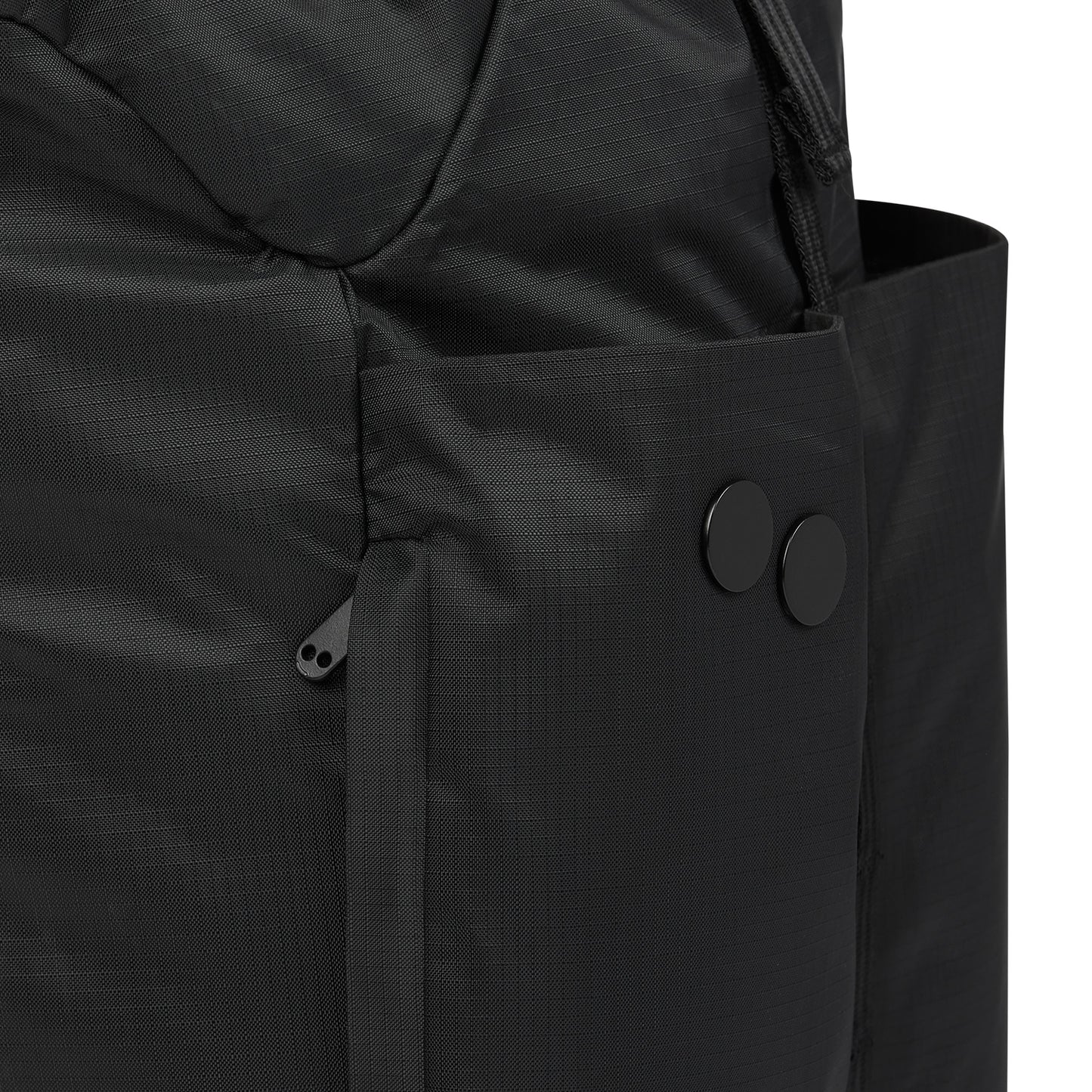 pinqponq-backpack-Dukek-Pure-Black-material
