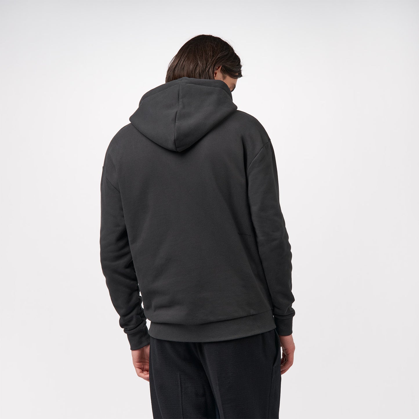 pinqponq-Zipped-Hoodie-Peat-Black-unisex-model-back