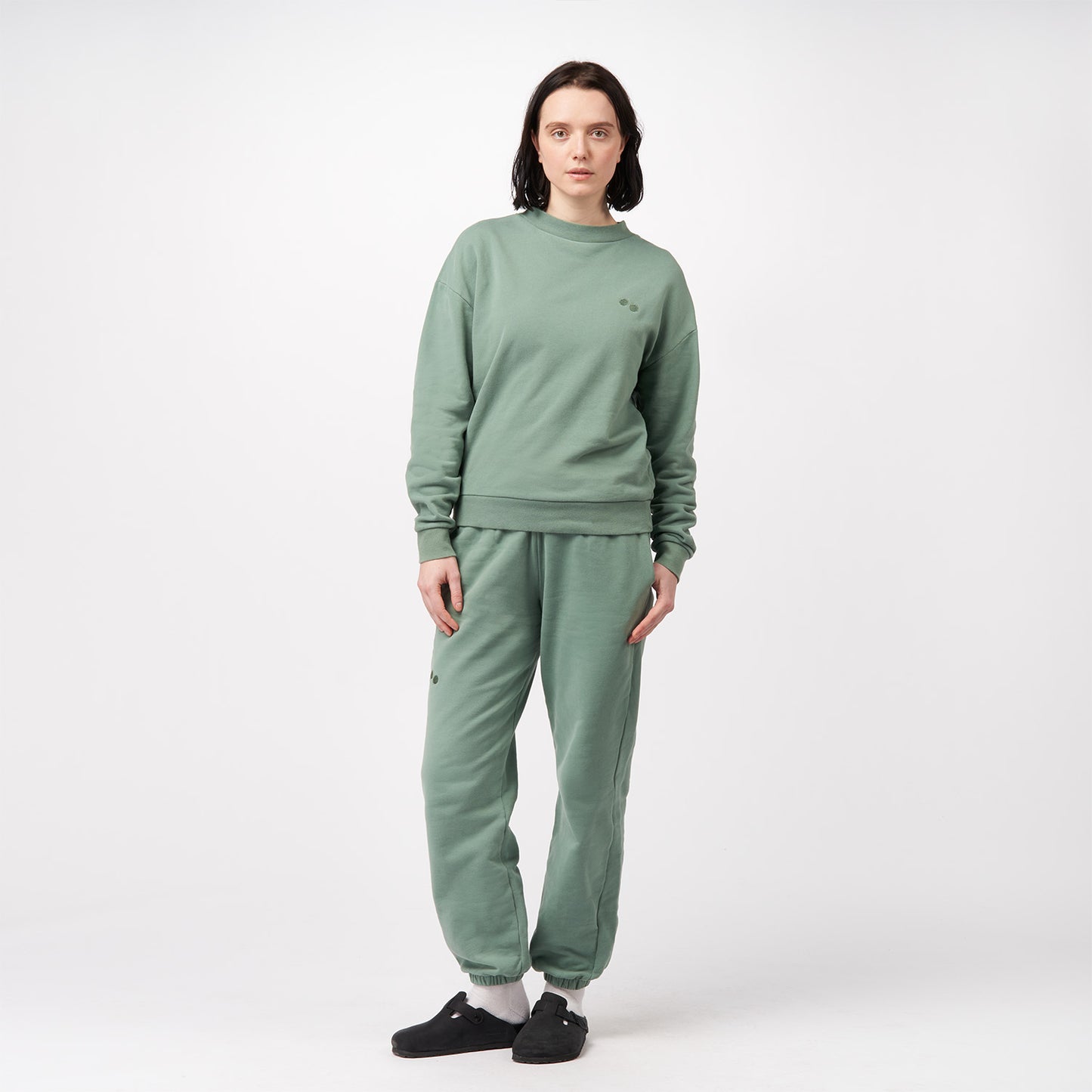 pinqponq-Sweat-Pant-Monstera-Green-model-front