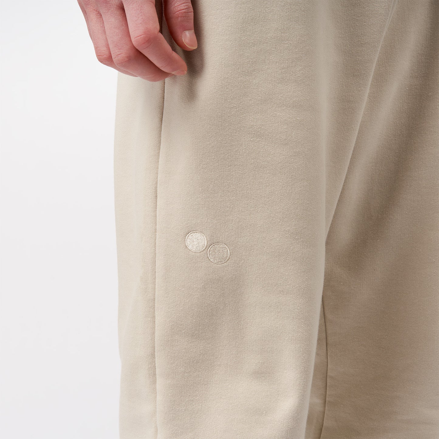 pinqponq-Sweat-Pant-Cliff-Beige-unisex-detail